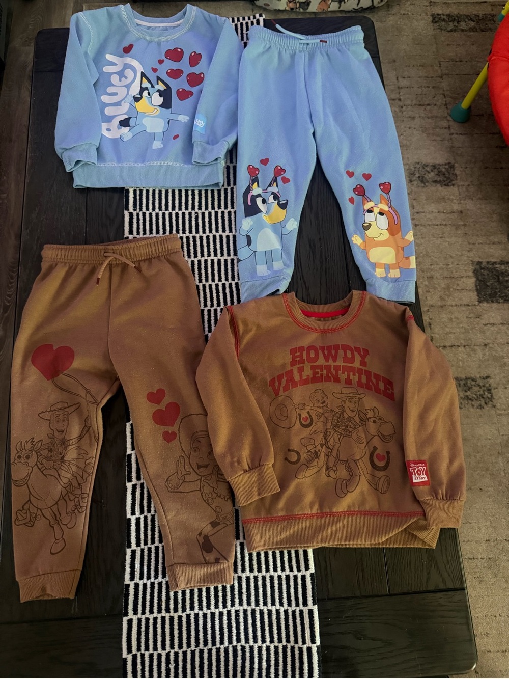 Bluey & Toy Story Valentine's Day Sweatshirt & Pants Sets 4t